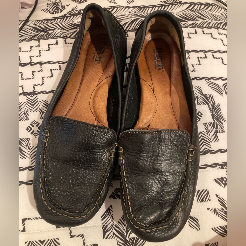 Born Black Leather Loafers Classic Moccasin Style